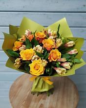 Букет цветов из:  Альстромерии и Розы в Посёлок Центральной усадьбы совхоза Озёры