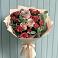 Букет цветов из: Гвоздики и Розы в Посёлок Центральной усадьбы совхоза Озёры
