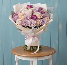 Букет цветов из:  Розы в Посёлок Центральной усадьбы совхоза Озёры