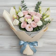 Букет цветов из:  Лизиантусы в Посёлок Центральной усадьбы совхоза Озёры