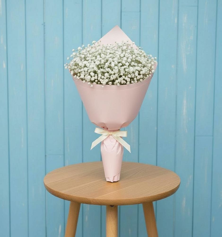 Букет цветов из: Гипсофила в Посёлок Центральной усадьбы совхоза Озёры