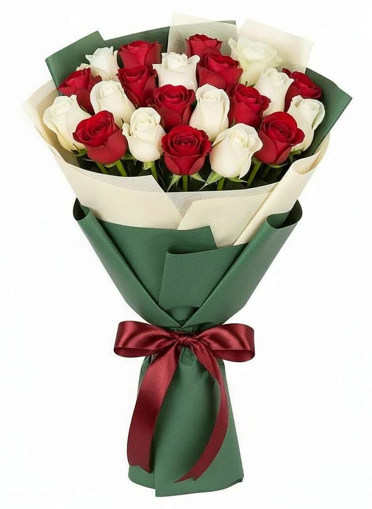Букет Микс из красных и белых роз в Посёлок Центральной усадьбы совхоза Озёры