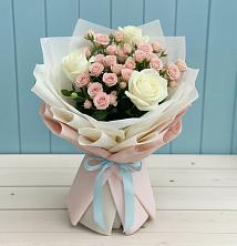 Букет цветов из:  Розы в Посёлок Центральной усадьбы совхоза Озёры