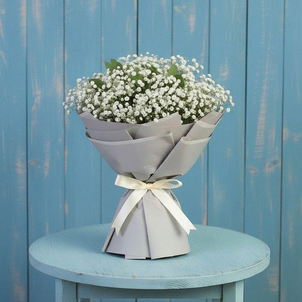 Букет цветов из: Гипсофила в Посёлок Центральной усадьбы совхоза Озёры