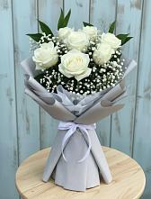 Букет цветов из:  Розы в Посёлок Центральной усадьбы совхоза Озёры