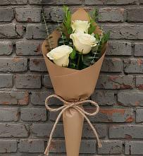 Букет цветов из:  Розы в Посёлок Центральной усадьбы совхоза Озёры