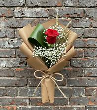 Букет цветов из:  Розы в Посёлок Центральной усадьбы совхоза Озёры