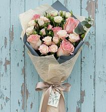 Букет цветов из:  Розы в Посёлок Центральной усадьбы совхоза Озёры