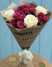 Букет цветов из:  Розы в Посёлок Центральной усадьбы совхоза Озёры