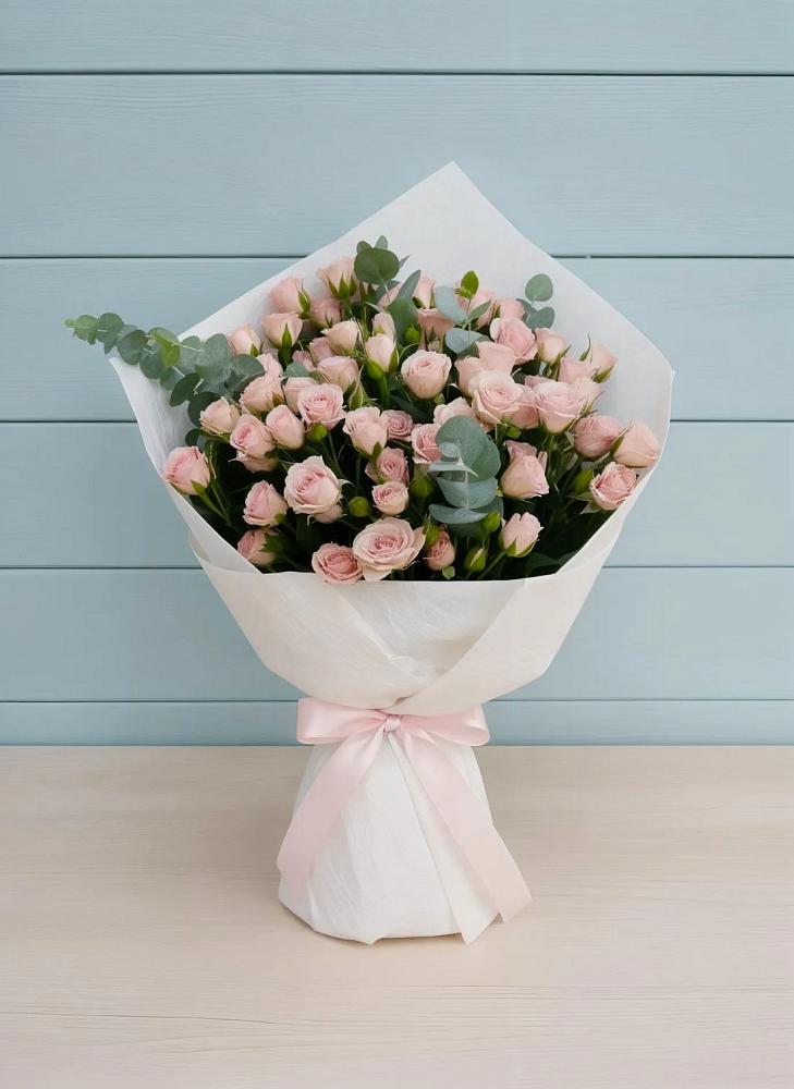 Букет цветов из: Розы в Посёлок Центральной усадьбы совхоза Озёры