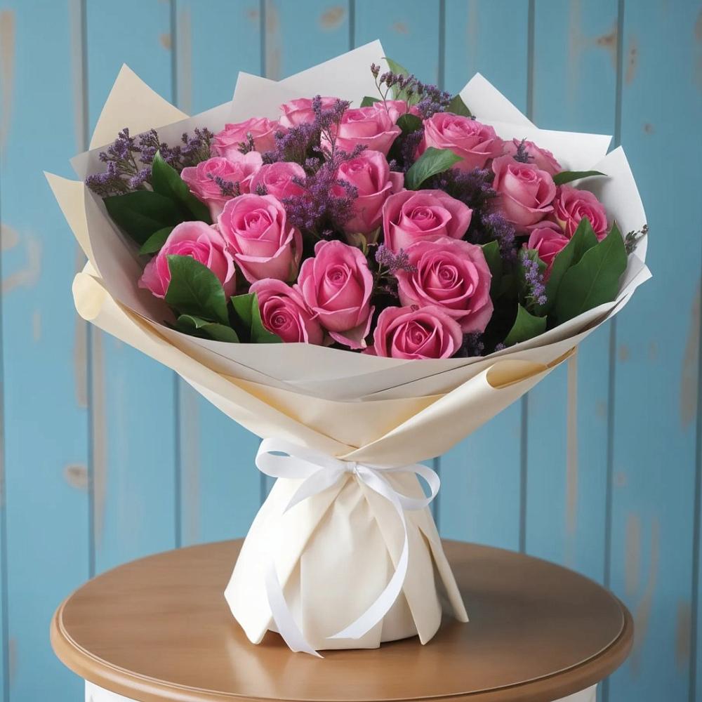 Букет цветов из: Розы в Посёлок Центральной усадьбы совхоза Озёры