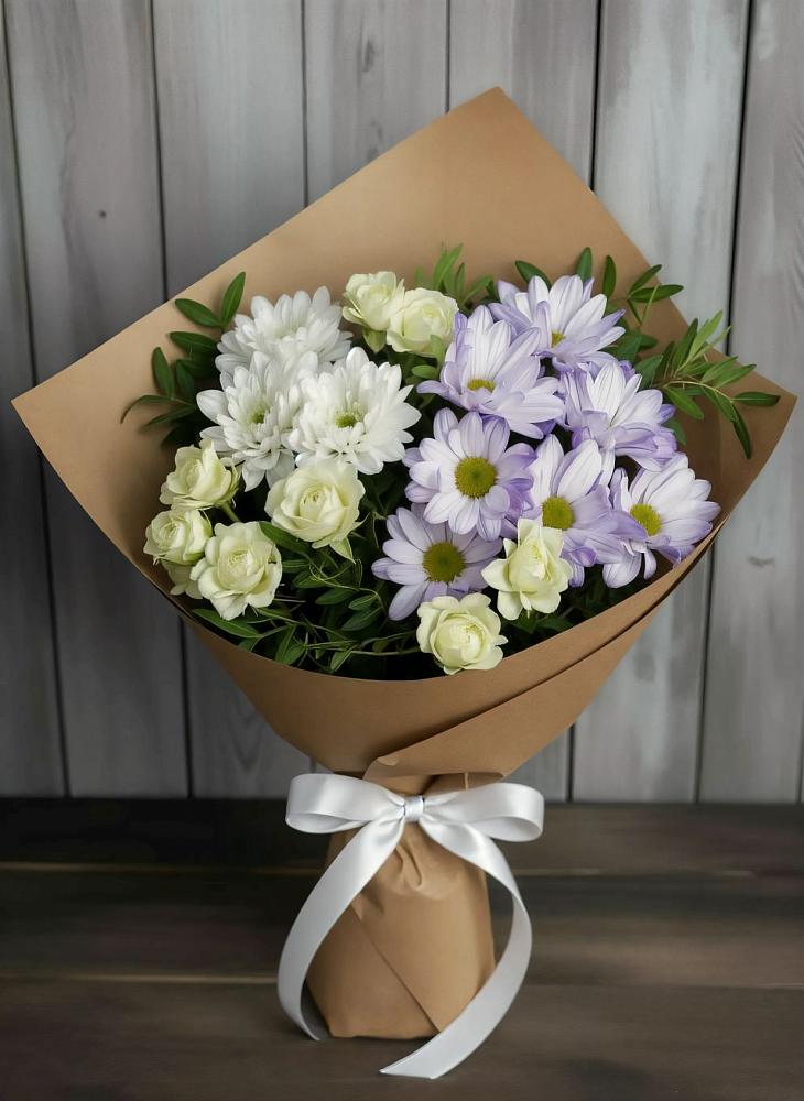 Букет цветов из: Хризантемы и Розы в Посёлок Центральной усадьбы совхоза Озёры
