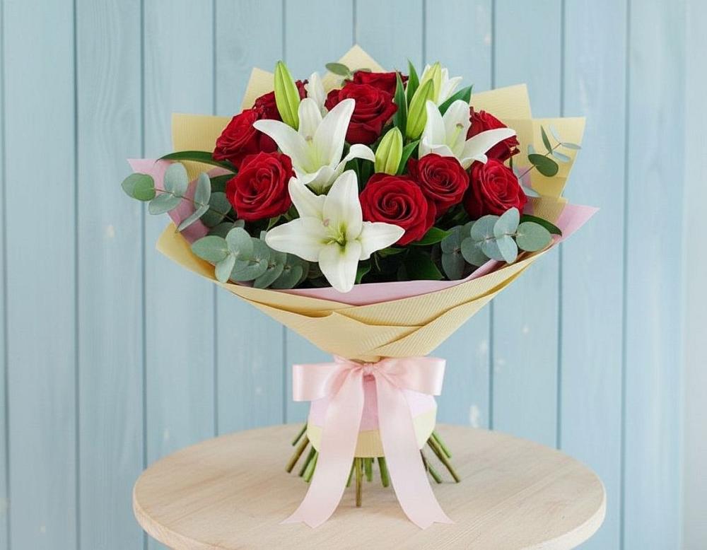 Букет цветов из: Лилии и Розы в Посёлок Центральной усадьбы совхоза Озёры