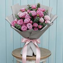 Букет цветов из:  Розы #REPLACE_PRED# Посёлок Центральной усадьбы совхоза Озёры